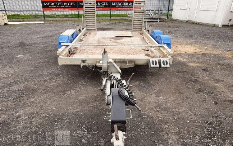 HUBIERE REMORQUE PORTE ENGIN – 2 ESSIEUS – PTAC : 3,5 TONNES  FH-897-WK