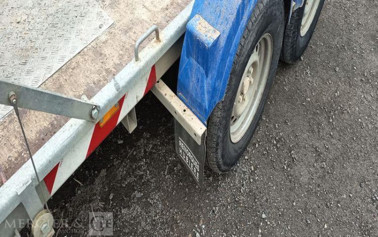 HUBIERE REMORQUE PORTE ENGIN – 2 ESSIEUS – PTAC : 3,5 TONNES  FH-897-WK