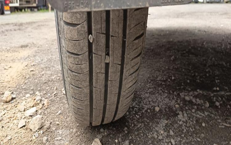 HUBIERE REMORQUE PORTE ENGIN – 2 ESSIEUS – PTAC : 3,5 TONNES  FH-897-WK