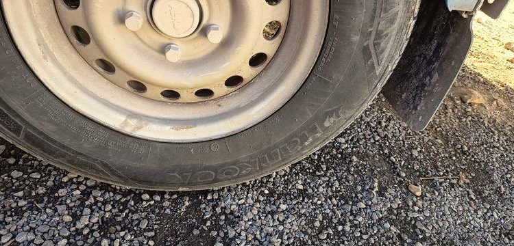 HUBIERE REMORQUE  PORTE ENGIN – PTAC : 3,5 TONNES  FH-995-WK