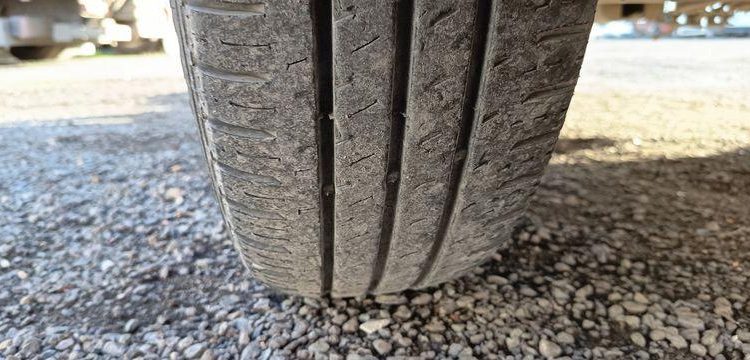 HUBIERE REMORQUE  PORTE ENGIN – PTAC : 3,5 TONNES  FH-995-WK