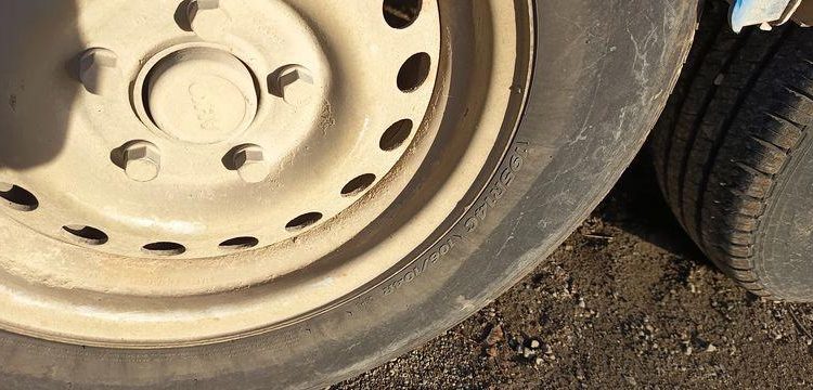 HUBIERE REMORQUE  PORTE ENGIN – PTAC : 3,5 TONNES  FH-995-WK