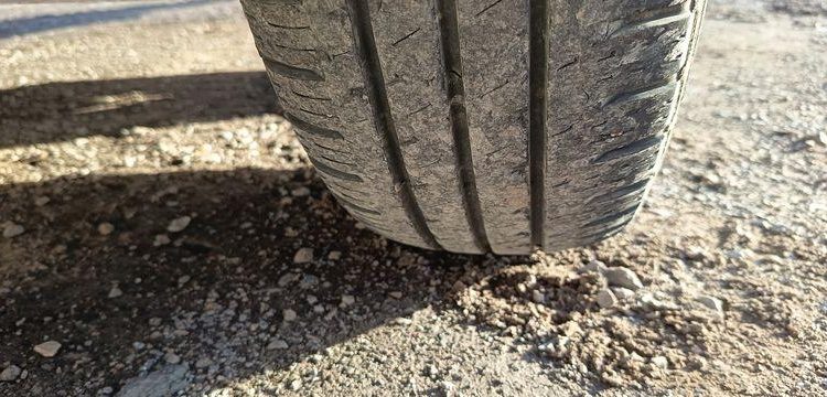 HUBIERE REMORQUE  PORTE ENGIN – PTAC : 3,5 TONNES  FH-995-WK