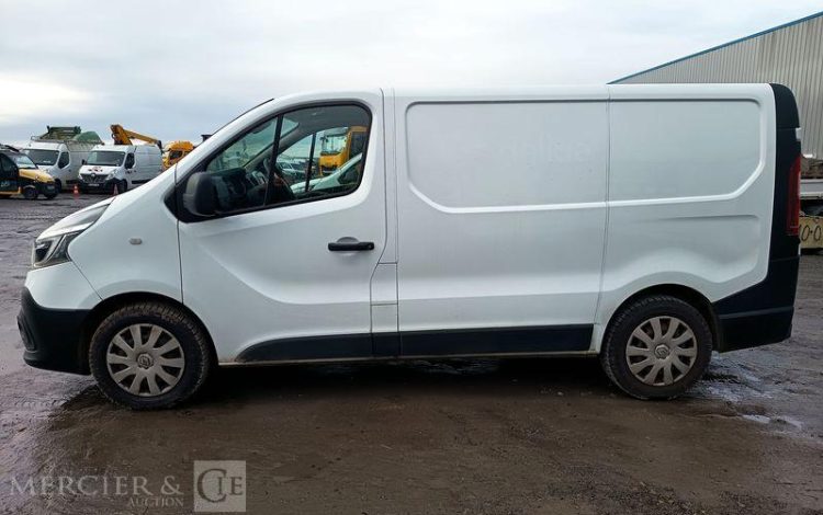 RENAULT TRAFIC GCF L1H1 1200 DCI 120 BLANC FK-189-LJ