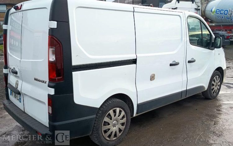 RENAULT TRAFIC GCF L1H1 1200 DCI 120 BLANC FK-189-LJ
