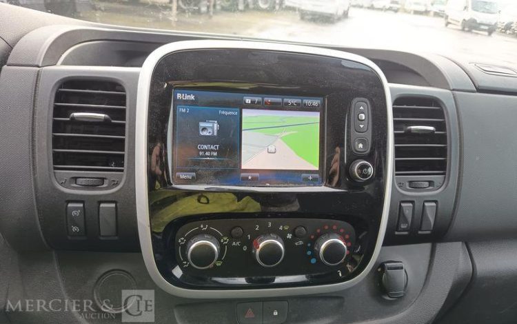 RENAULT TRAFIC GCF L1H1 1200 DCI 120 BLANC FK-189-LJ