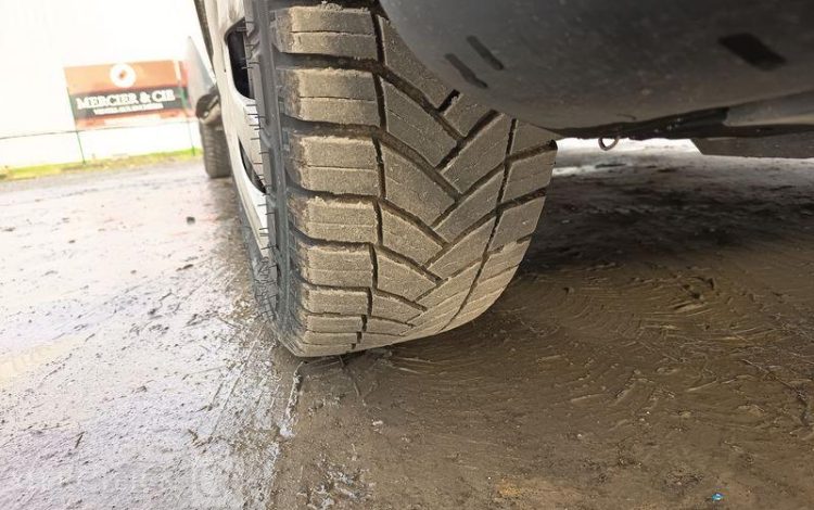 RENAULT TRAFIC GCF L1H1 1200 DCI 120 BLANC FK-189-LJ