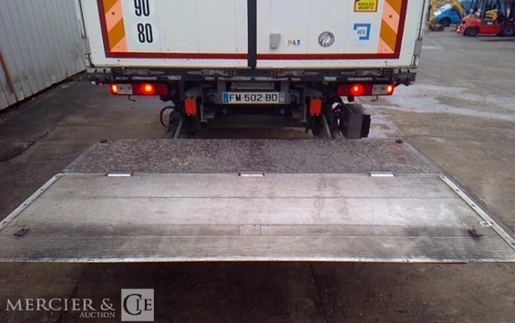 RENAULT PORTEUR T380 DTI11 BACHE HAYON 4X2 PTAC 19T GRIS FM-502-BD