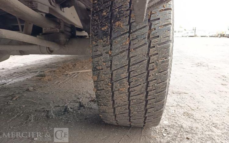 IVECO DAILY VI 35S16 2,3 D 16 V HI-MATIC 156 CV- DIESEL – 100844 KMS – ANNEE 2019 BLANC FM-926-QY