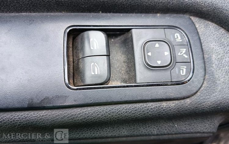 MERCEDES SPRINTER 214CDI 2.2 D 143ch – DIESEL – 346986 KMS – ANNEE 2020 BLANC FV-299-SJ