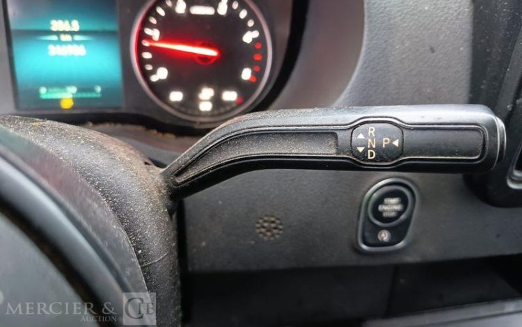 MERCEDES SPRINTER 214CDI 2.2 D 143ch – DIESEL – 346986 KMS – ANNEE 2020 BLANC FV-299-SJ