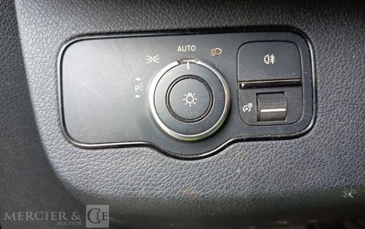 MERCEDES SPRINTER 214CDI 2.2 D 143ch – DIESEL – 346986 KMS – ANNEE 2020 BLANC FV-299-SJ