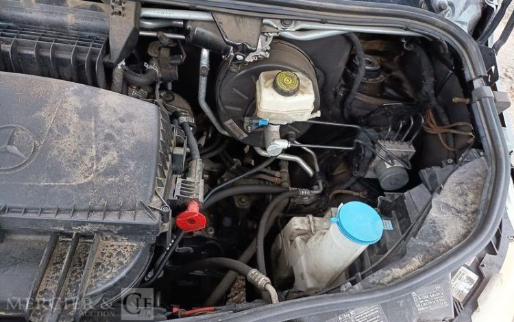 MERCEDES SPRINTER 214CDI 2.2 D 143ch – DIESEL – 346986 KMS – ANNEE 2020 BLANC FV-299-SJ