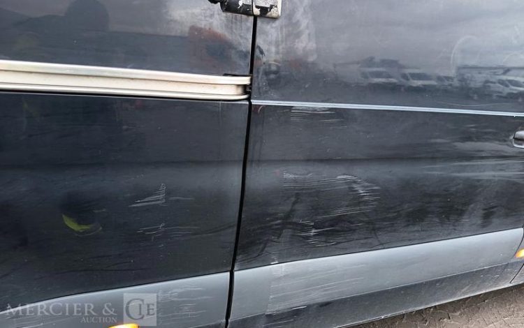 MERCEDES SPRINTER 214CDI 2.2 D 143ch – DIESEL – 346986 KMS – ANNEE 2020 BLANC FV-299-SJ