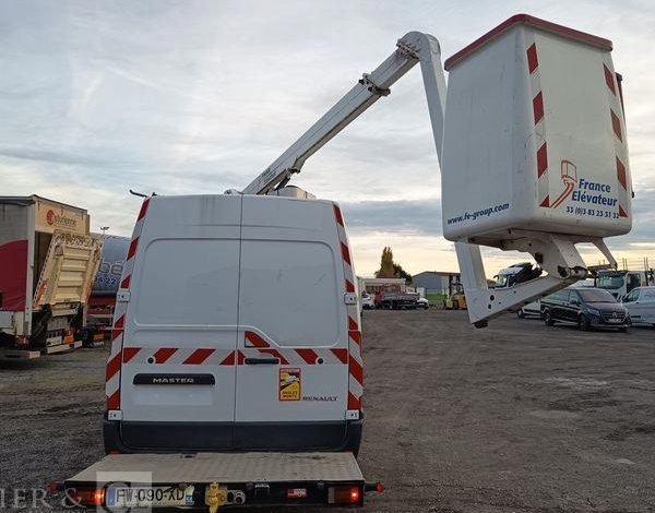 RENAULT MASTER L2H2 2,3 DCI AVEC  NACELLE 121F – 10 M  DIESEL – 764 HEURES  – ANNEE 2021 BLANC FW-090-XD