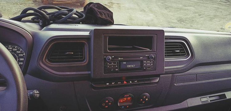 RENAULT MASTER L2H2 2,3 DCI AVEC  NACELLE 121F – 10 M  DIESEL – 764 HEURES  – ANNEE 2021 BLANC FW-090-XD