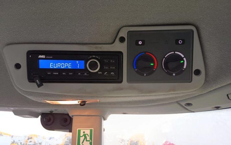 CLAAS TRACTEUR ARION 420 AVEC CHARGEUR FRONTAL MX A110 – 2570 HEURES ANNEE 2020  FW-334-GW