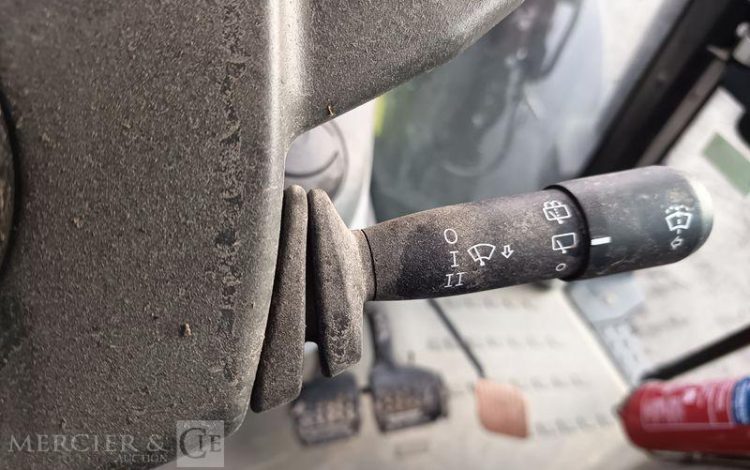 CLAAS TRACTEUR ARION 420 AVEC CHARGEUR FRONTAL MX A110 – 2570 HEURES ANNEE 2020  FW-334-GW