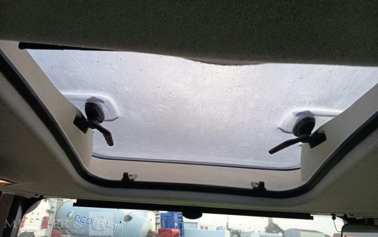 CLAAS TRACTEUR ARION 420 AVEC CHARGEUR FRONTAL MX A110 – 2570 HEURES ANNEE 2020  FW-334-GW