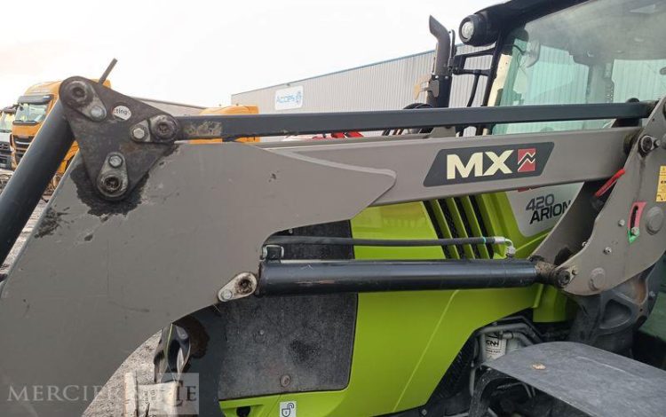 CLAAS TRACTEUR ARION 420 AVEC CHARGEUR FRONTAL MX A110 – 2570 HEURES ANNEE 2020  FW-334-GW