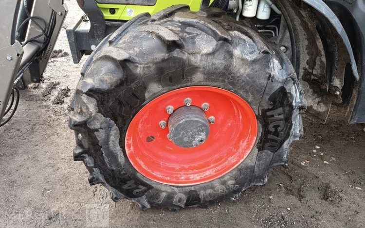 CLAAS TRACTEUR ARION 420 AVEC CHARGEUR FRONTAL MX A110 – 2570 HEURES ANNEE 2020  FW-334-GW