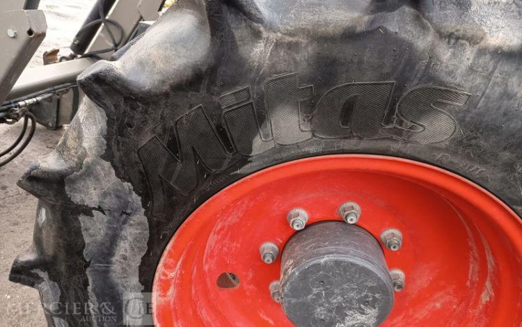 CLAAS TRACTEUR ARION 420 AVEC CHARGEUR FRONTAL MX A110 – 2570 HEURES ANNEE 2020  FW-334-GW