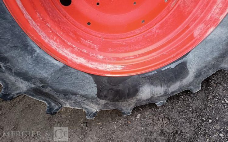 CLAAS TRACTEUR ARION 420 AVEC CHARGEUR FRONTAL MX A110 – 2570 HEURES ANNEE 2020  FW-334-GW