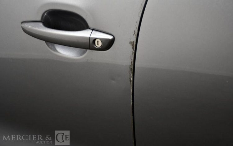 CITROEN C3 AIRCROSS 1.5 BLUEHDI 110ch SHINE GRIS FY-161-ET