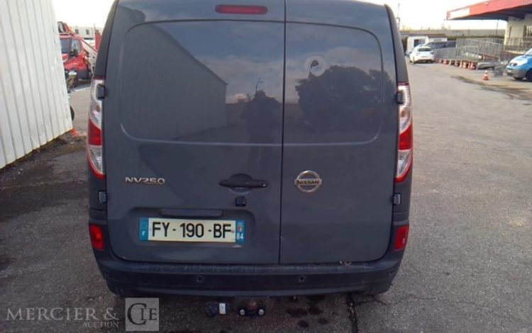 NISSAN NV250 GRIS FY-190-BF