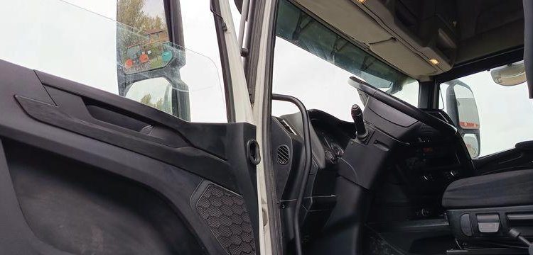 IVECO S WAY 510 – DIESEL – PTRA : 44 TONNES – 303381 KMS – ANNEE 2021  GA-035-SW