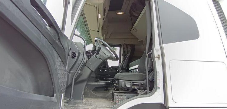 IVECO S WAY 510 – DIESEL – PTRA : 44 TONNES – 303381 KMS – ANNEE 2021  GA-035-SW