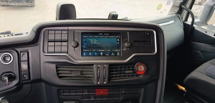 IVECO S WAY 510 – DIESEL – PTRA : 44 TONNES – 303381 KMS – ANNEE 2021  GA-035-SW