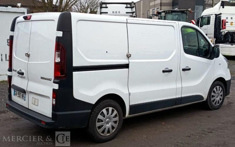 RENAULT TRAFIC GCF L1H1 1200 DCI 120 BLANC GA-950-XR