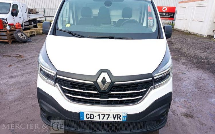 RENAULT TRAFIC III Fourgon Phase 2 L1H1 1200 2.0 dCi 16V 120 cv – DIESEL – ANNEE 2021 BLANC GD-177-VR