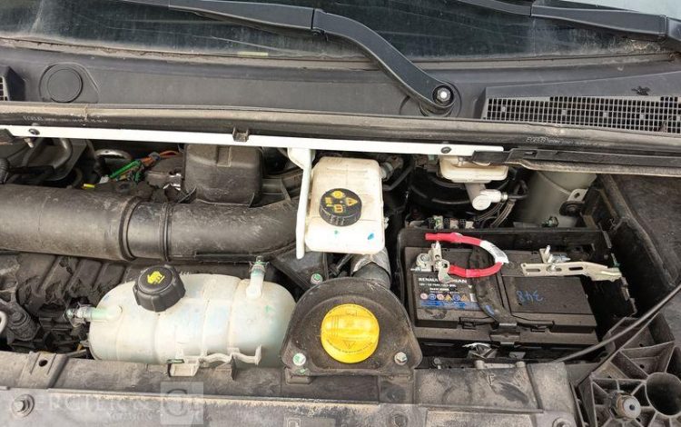 RENAULT TRAFIC III Fourgon Phase 2 L1H1 1200 2.0 dCi 16V 120 cv – DIESEL – ANNEE 2021 BLANC GD-177-VR