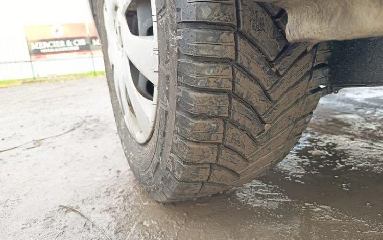 RENAULT TRAFIC III Fourgon Phase 2 L1H1 1200 2.0 dCi 16V 120 cv – DIESEL – ANNEE 2021 BLANC GD-177-VR