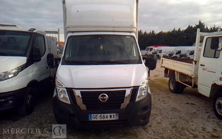 NISSAN NV400 CAISSE HAYON BLANC GE-584-WX