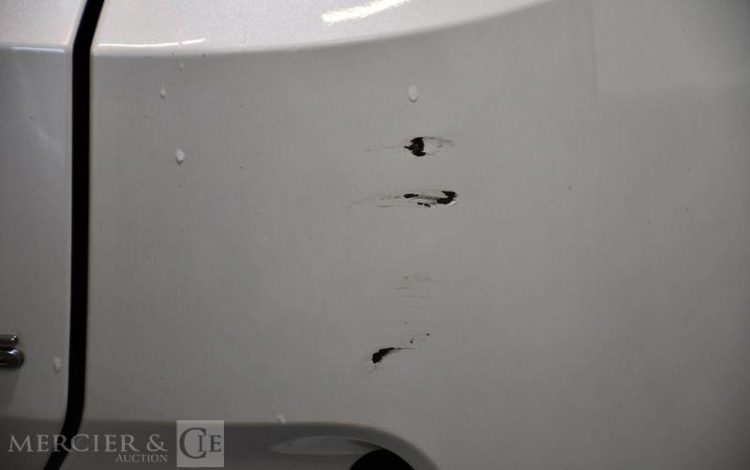 CITROEN C5 AIRCROSS 1.6 225H 180ch PHEV 13.2KWH SHINE PACK EAT BLANC GG-283-BX