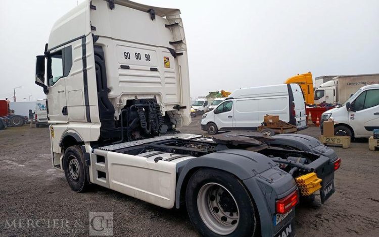 MAN TGX  GM-884-LY