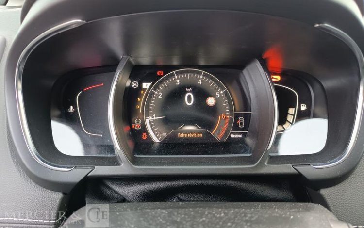 RENAULT Grand Scénic IV Phase 2 1.3 Tce 16V EDC7 158 cv Boîte auto GRIS GN-214-TF