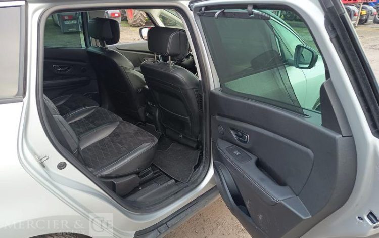 RENAULT Grand Scénic IV Phase 2 1.3 Tce 16V EDC7 158 cv Boîte auto GRIS GN-214-TF