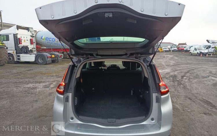 RENAULT Grand Scénic IV Phase 2 1.3 Tce 16V EDC7 158 cv Boîte auto GRIS GN-214-TF