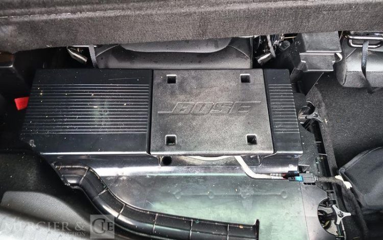 RENAULT Grand Scénic IV Phase 2 1.3 Tce 16V EDC7 158 cv Boîte auto GRIS GN-214-TF