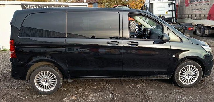 MERCEDES VITO 119 1.9 CDI 16V 9G-TRONIC 190CV BOITE AUTO – DIESEL – 56062 KMS – AN 2023 NOIR GQ-720-SJ