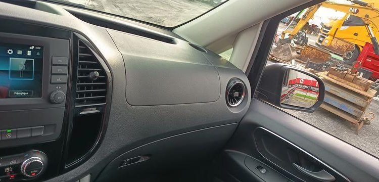 MERCEDES VITO 119 1.9 CDI 16V 9G-TRONIC 190CV BOITE AUTO – DIESEL – 56062 KMS – AN 2023 NOIR GQ-720-SJ