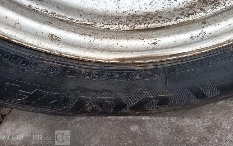 IVECO DAILY 35C18 HA8 Hi Matic BLANC GR-160-BC