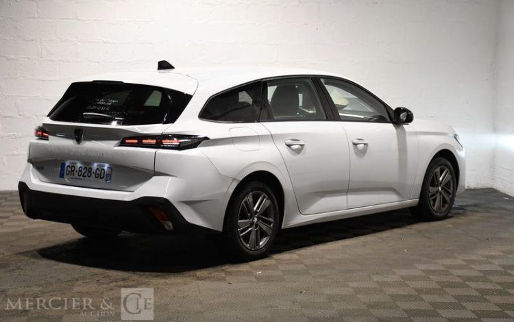 PEUGEOT 308 SW STE 1.2 PURETECH 130ch ACTIVE PACK BLANC GR-828-GD