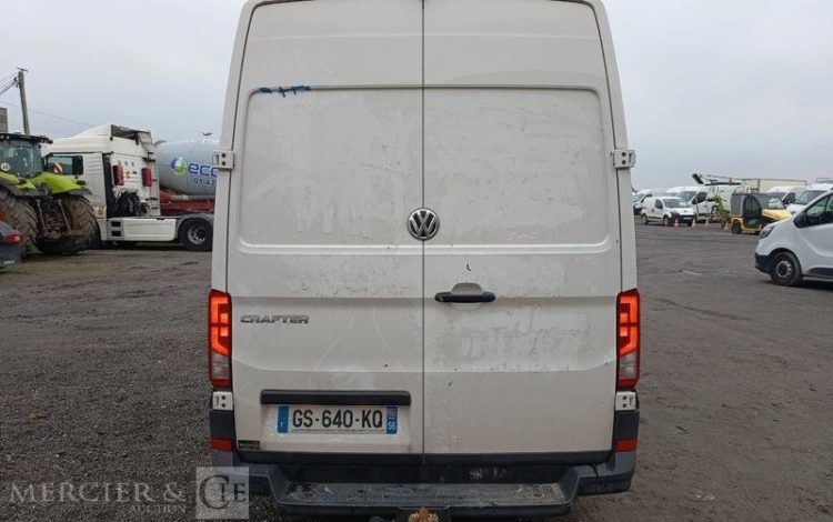 VOLKSWAGEN CRAFTER L4  GS-640-KQ