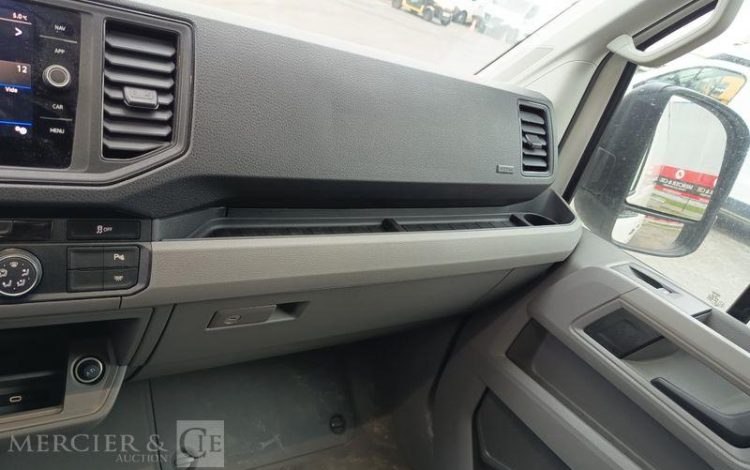 VOLKSWAGEN CRAFTER L4  GS-640-KQ