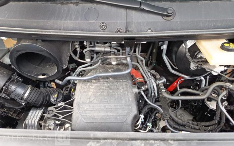 VOLKSWAGEN CRAFTER L4  GS-640-KQ